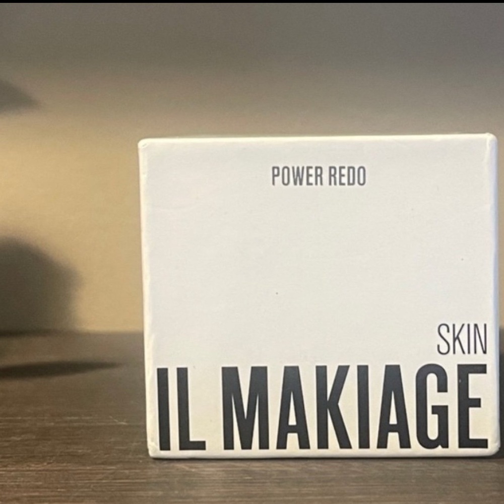 IL MAKIAGE Power Redo Anti-Aging Wrinkle Filler
